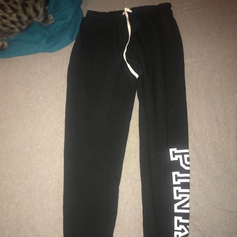Victoria’s Secret PINK sweatpants